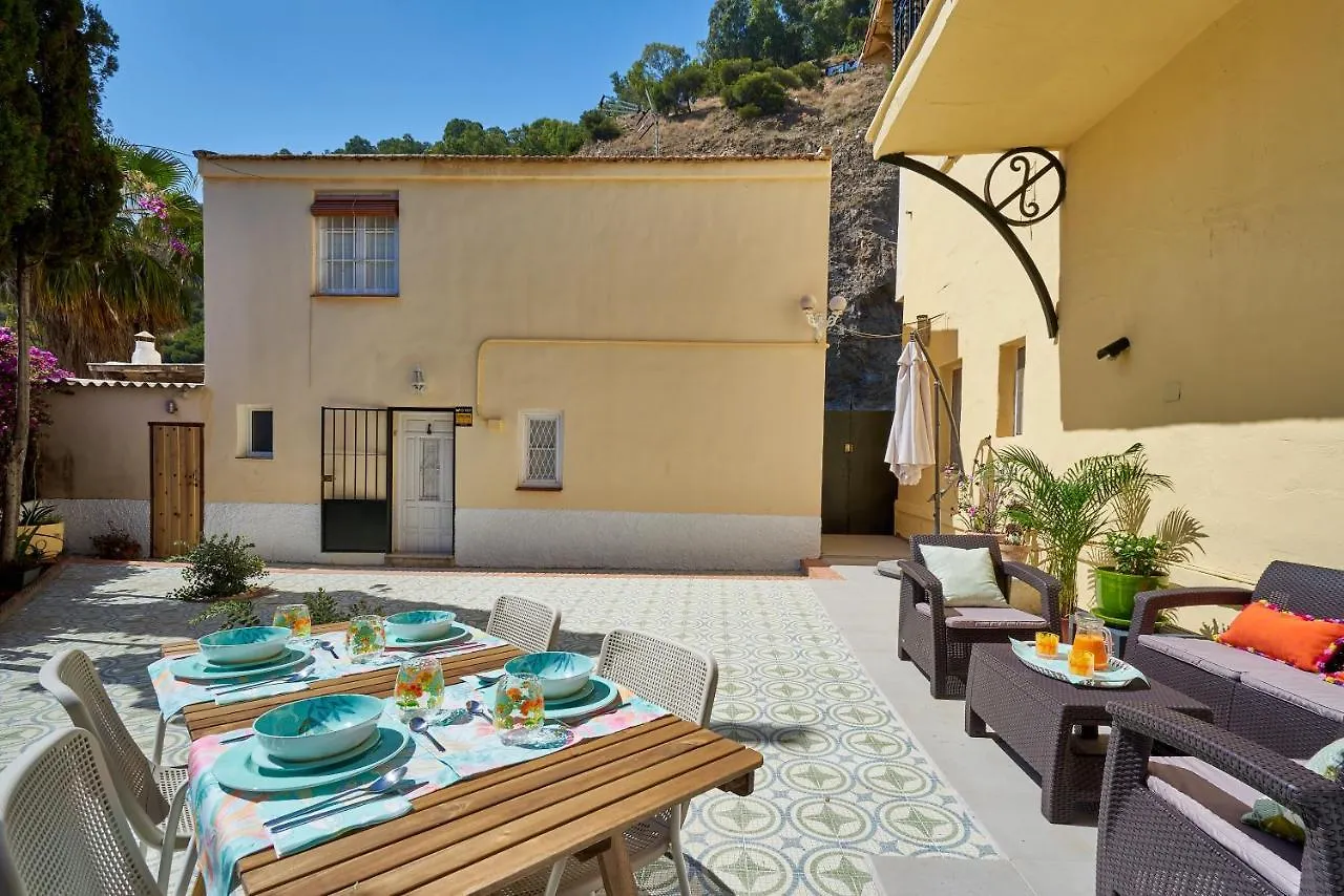 Apartment Villa Rosita Suites En Playa De La Malagueta Con Terraza Malaga Spain
