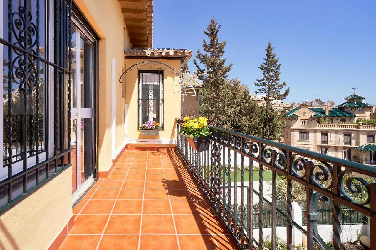 Villa Rosita Suites En Playa De La Malagueta Con Terraza Malaga 0*,  Spain