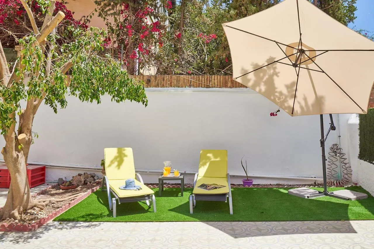 Apartment Villa Rosita Suites En Playa De La Malagueta Con Terraza Malaga